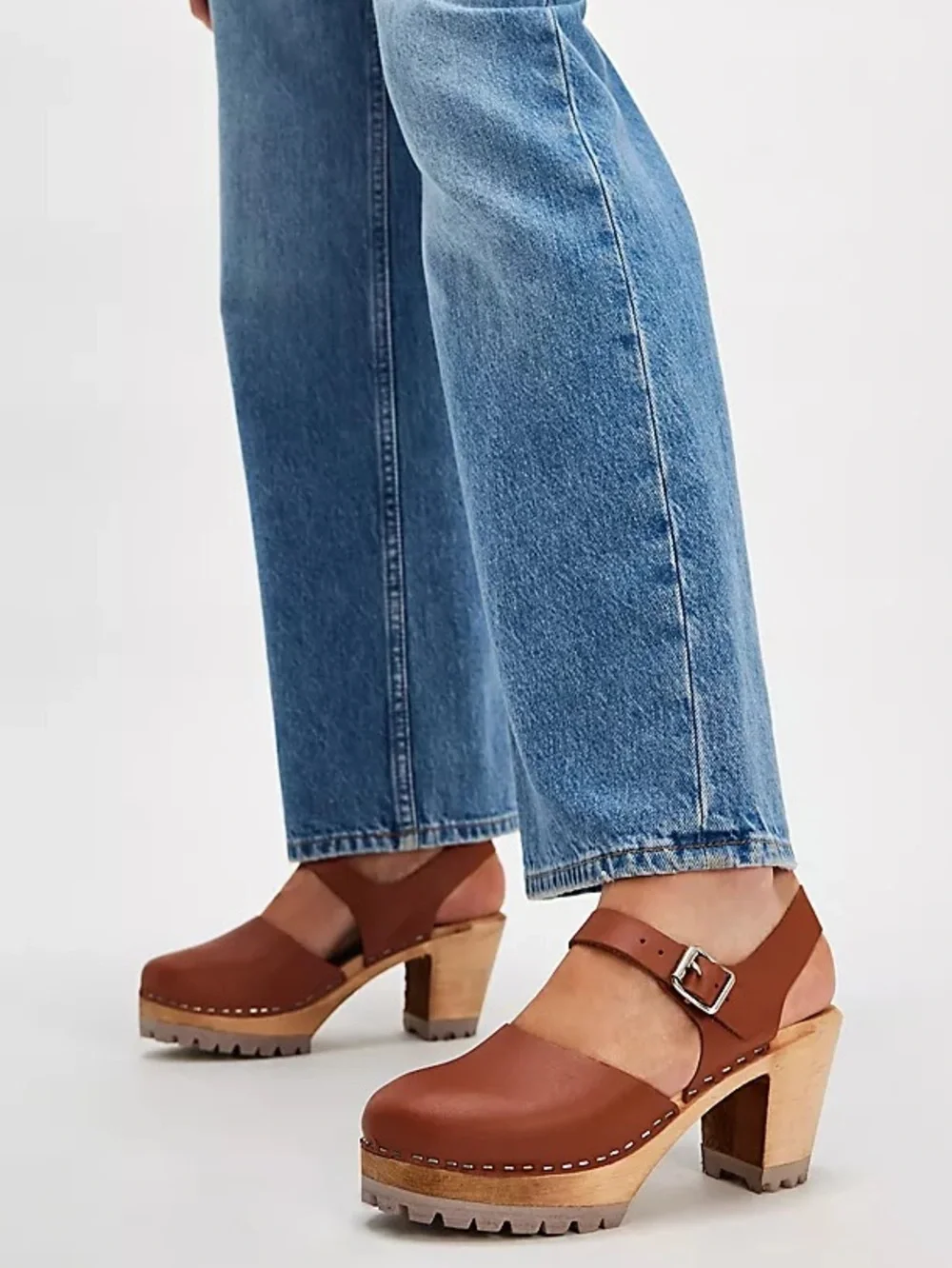 Mia Abba Clogs - Picture 9 of 9